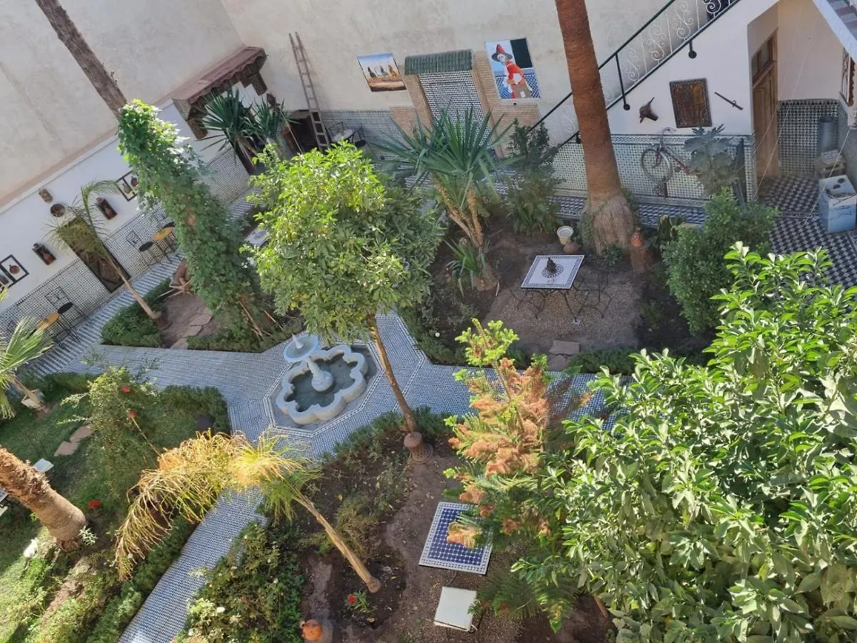 Riad 4 Jardins & Spa Marrakesh 4*,