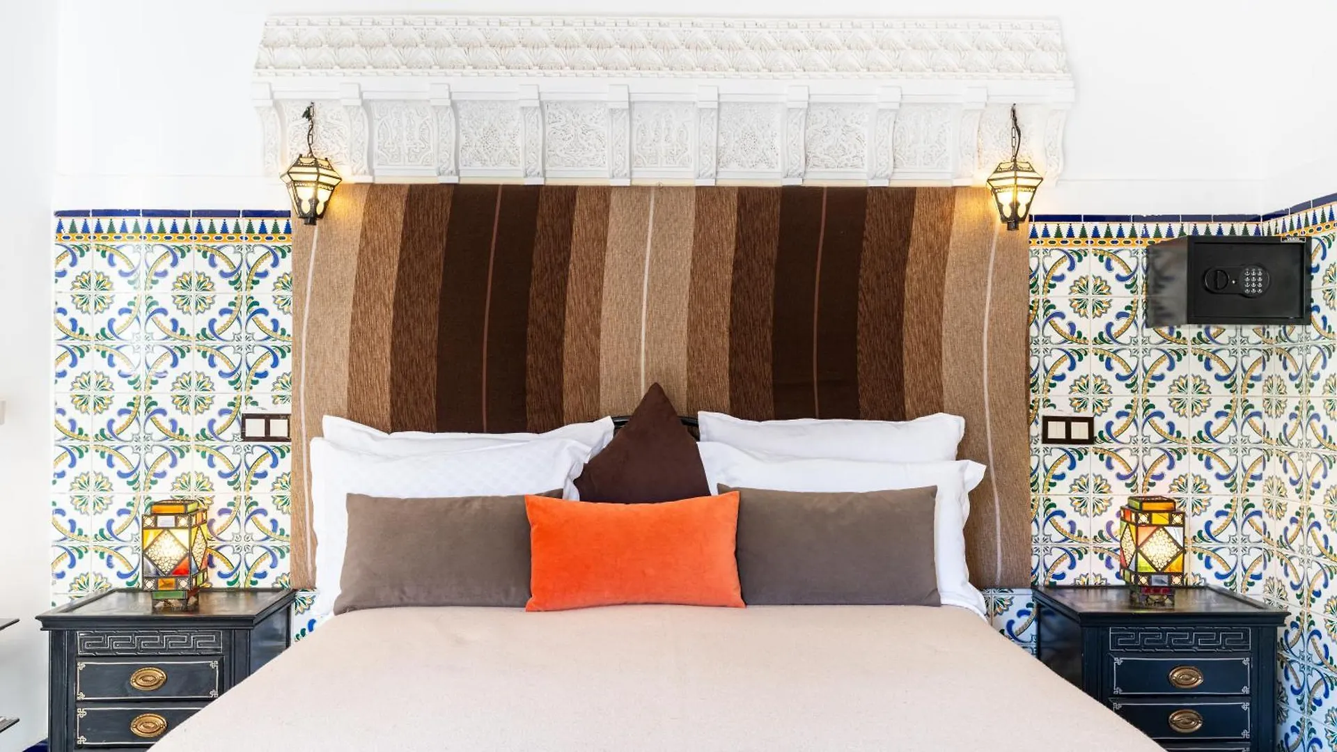 Riad 4 Jardins & Spa Marrakesh 4*,